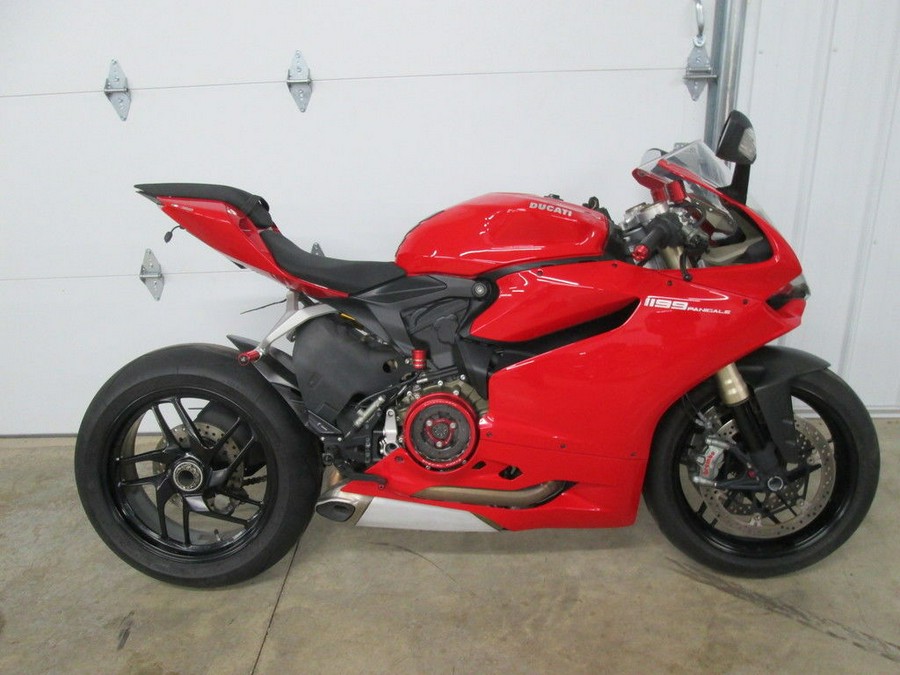2014 Ducati Superbike 1199 Panigale