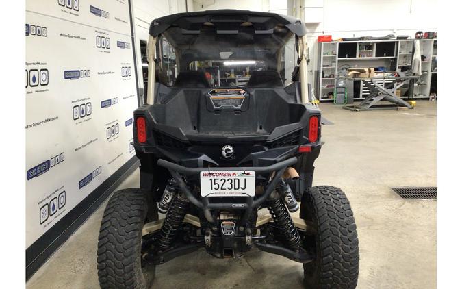 2023 Maverick Sport X rc 1000R - Can-Am
