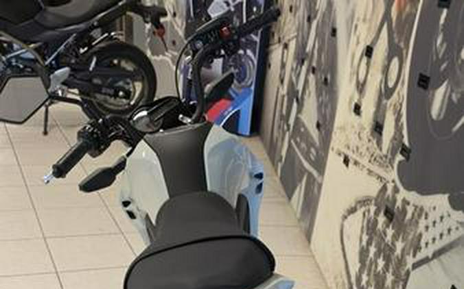 2026 Kawasaki Z125 PRO