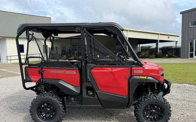 2026 HONDA PIONEER 1000-5 DELUXE Hero Red - 4002105