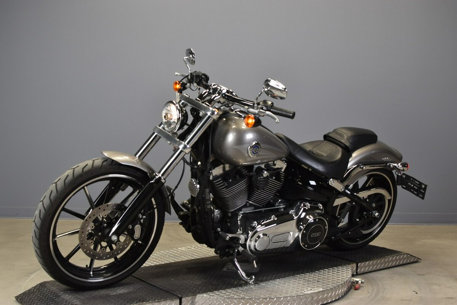 2016 Harley-Davidson Breakout