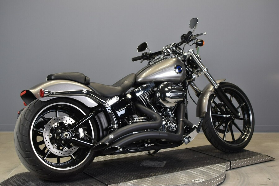 2016 Harley-Davidson Breakout