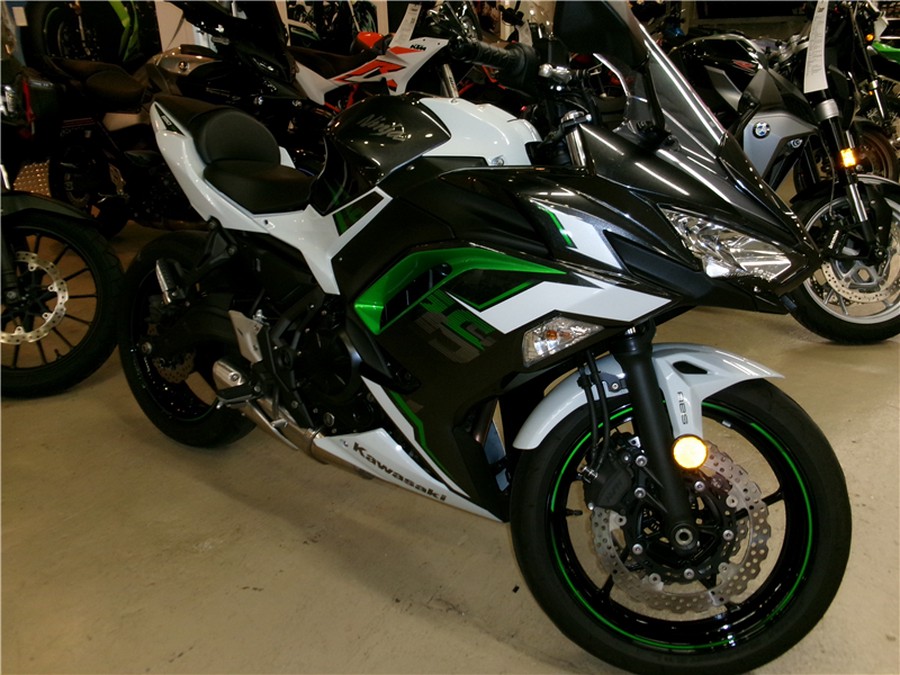 2022 KAWASAKI NINJA 650 KRT