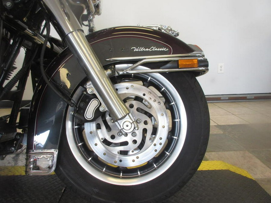 2006 Harley-Davidson® FLHTCUI - Ultra Classic® Electra Glide®