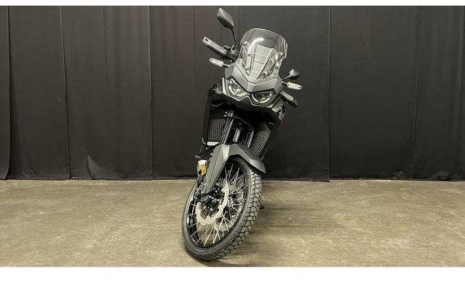 2025 Africa Twin DCT - Honda