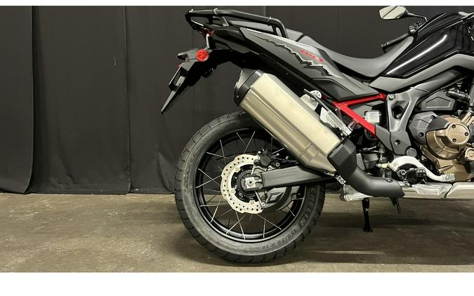 2025 Africa Twin DCT - Honda