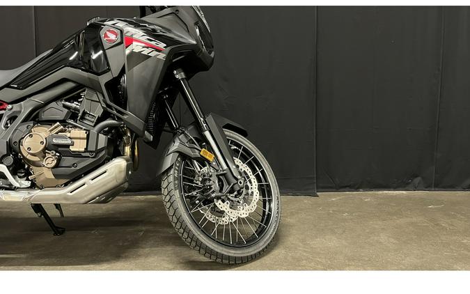 2025 Africa Twin DCT - Honda