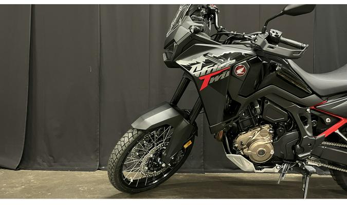2025 Africa Twin DCT - Honda