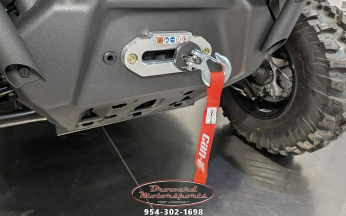 2026 Can-Am Defender MAX XT CAB HD11 With 10.25 In.Display