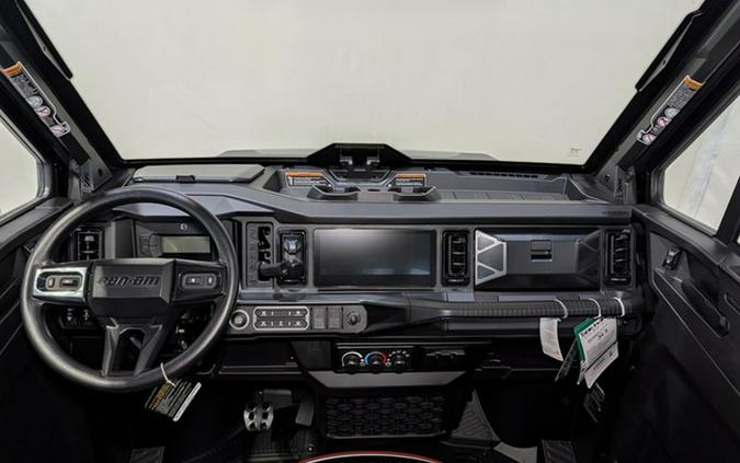 2026 Can-Am Defender MAX XT CAB HD11 With 10.25 In.Display