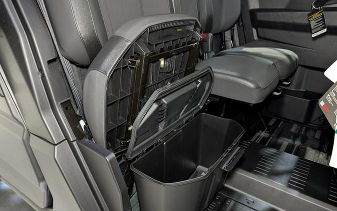 2026 Can-Am Defender MAX XT CAB HD11 With 10.25 In.Display