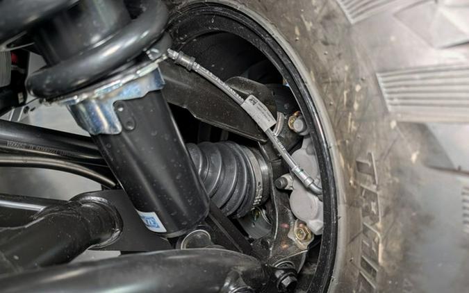 2026 Can-Am Defender MAX XT CAB HD11 With 10.25 In.Display