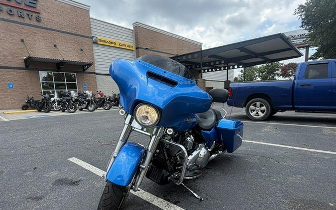 2018 Harley-Davidson FLHX - Street Glide