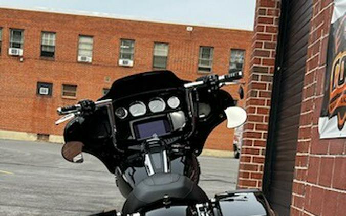 2023 Harley-Davidson® FLHXS Street Glide® Special