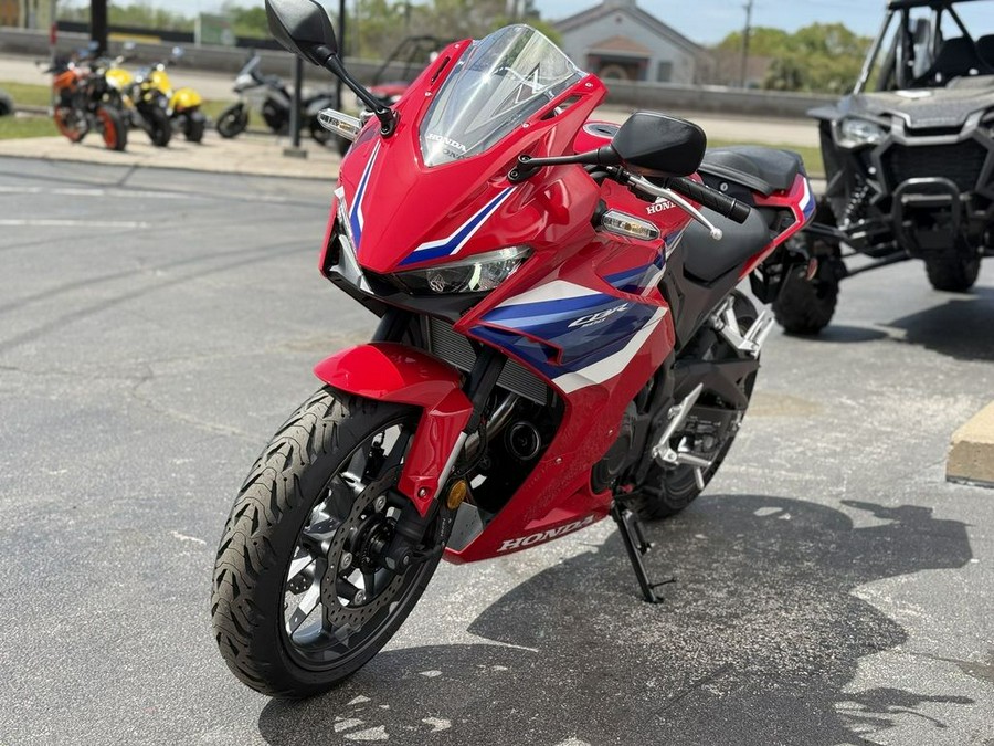 2025 Honda® CBR500R CBR500R - 100964