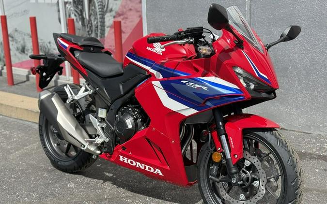 2025 Honda® CBR500R CBR500R - 100964