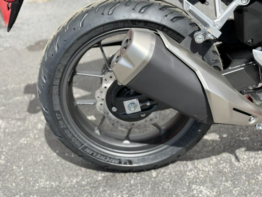 2025 Honda® CBR500R CBR500R - 100964