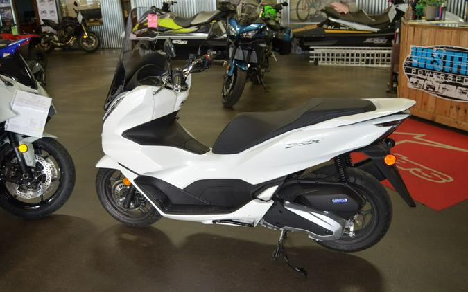 2022 Honda® PCX