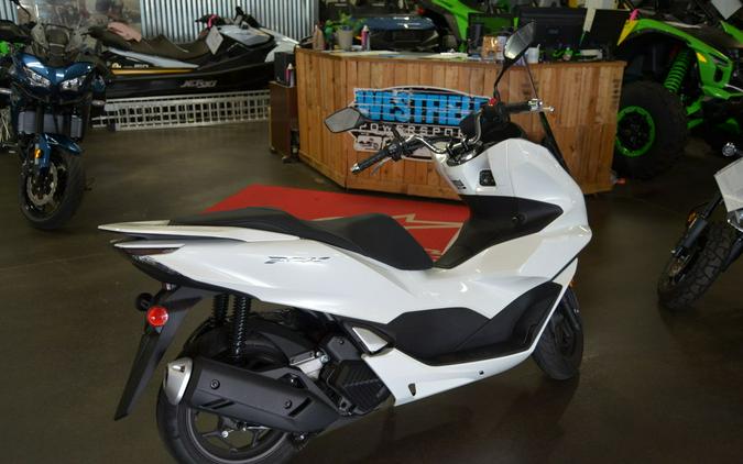 2022 Honda® PCX