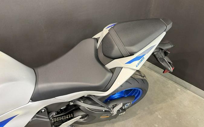 2027 Kawasaki Ninja ZX-6R