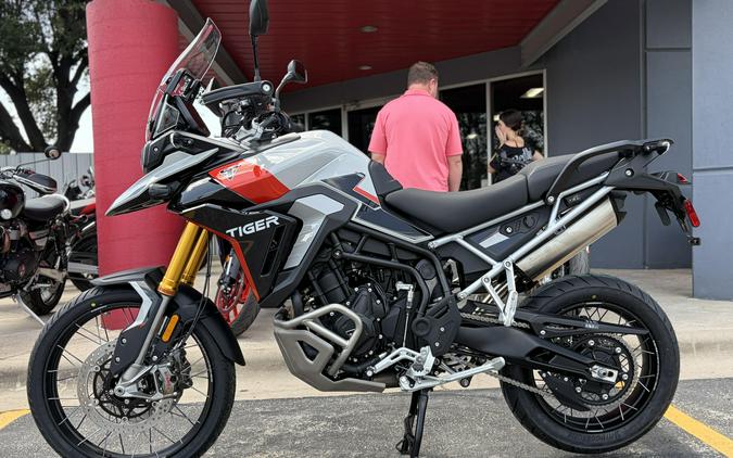 2025 Triumph Tiger 900