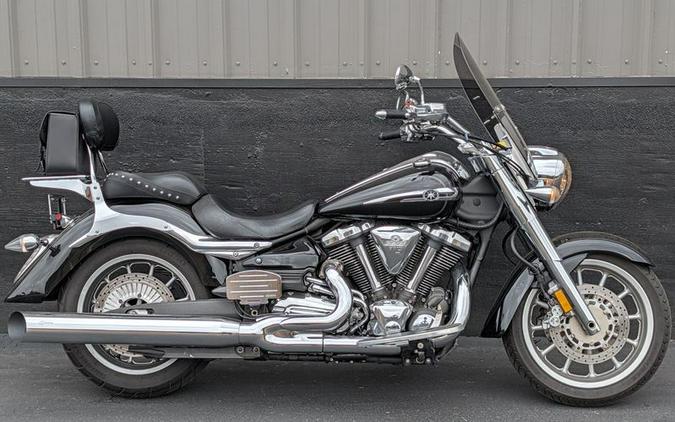 Used 2013 YAMAHA ROADLINER S