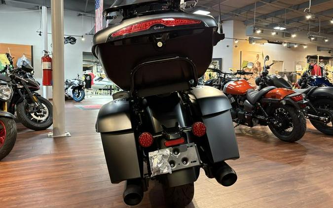 2025 Indian Motorcycle® Pursuit® Dark Horse® w/PowerBand Audio Black Smoke