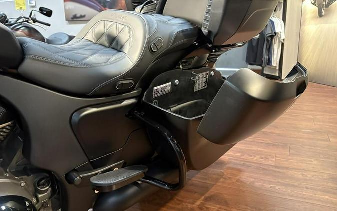 2025 Indian Motorcycle® Pursuit® Dark Horse® w/PowerBand Audio Black Smoke