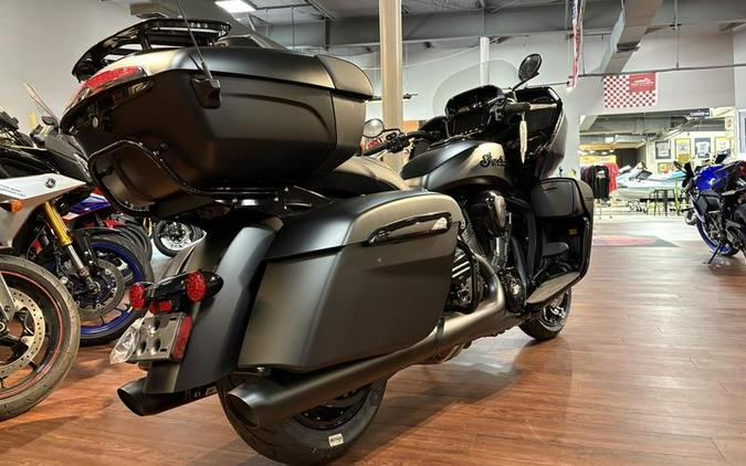 2025 Indian Motorcycle® Pursuit® Dark Horse® w/PowerBand Audio Black Smoke