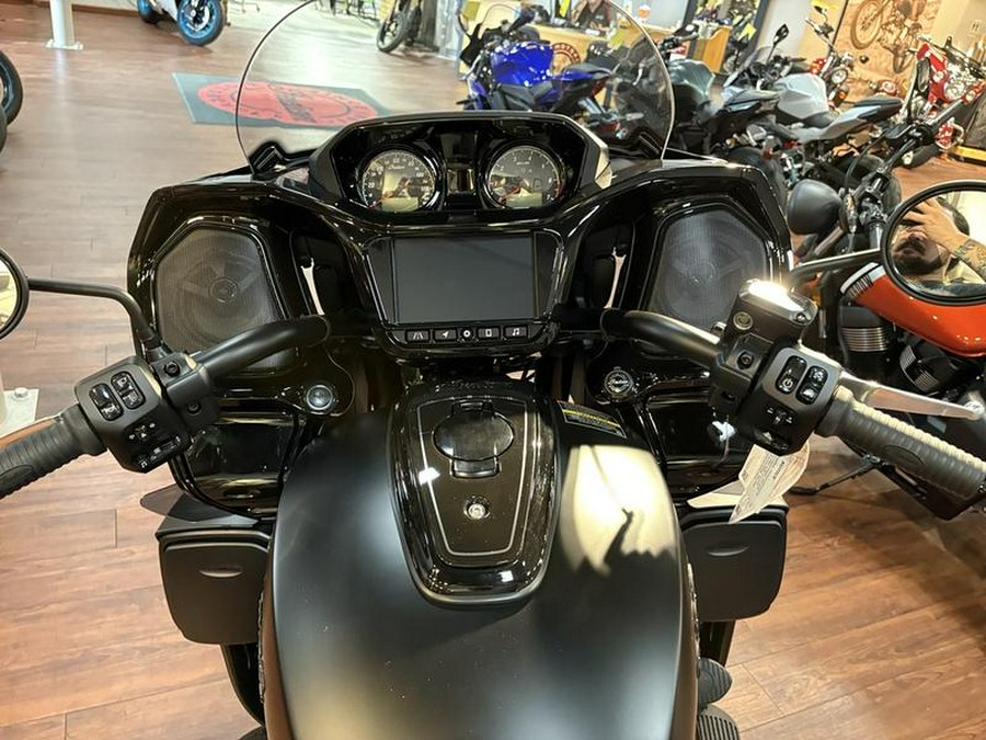 2025 Indian Motorcycle® Pursuit® Dark Horse® 112 Black Smoke