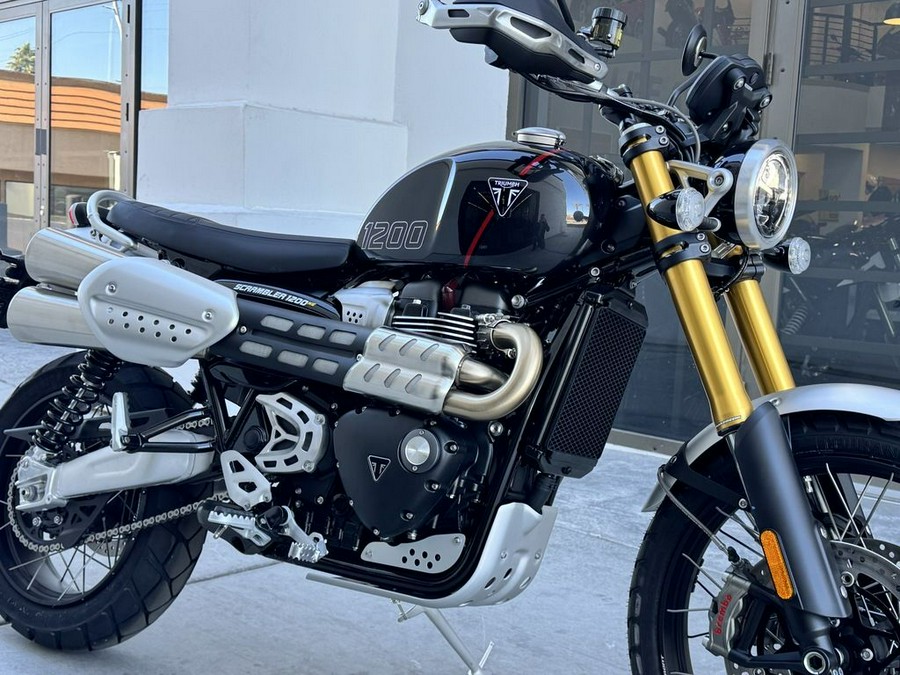 2025 Triumph Scrambler 1200 XE Phantom Black Storm Grey