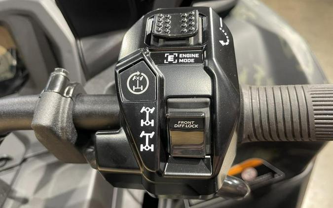 2026 Can-Am® Outlander Backcountry 1000R Multicam Dark Camo