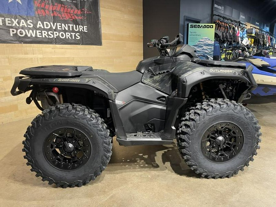 2026 Can-Am® Outlander Backcountry 1000R Multicam Dark Camo