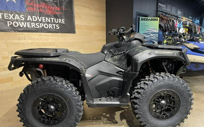 2026 Can-Am® Outlander Backcountry 1000R Multicam Dark Camo