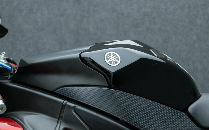2009 YAMAHA YZFR1