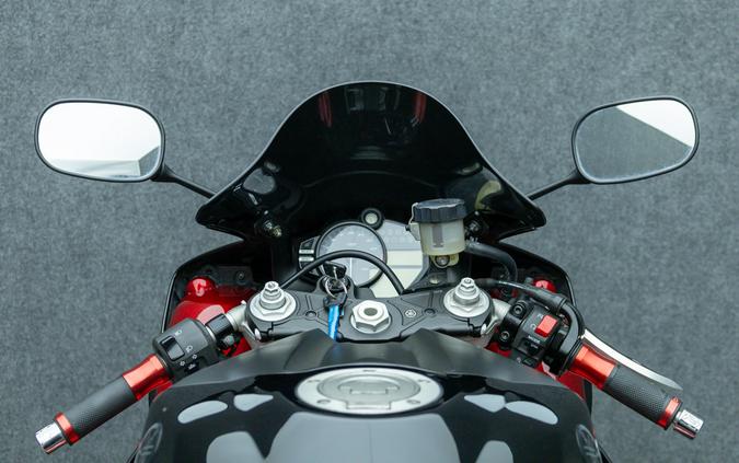 2009 YAMAHA YZFR1