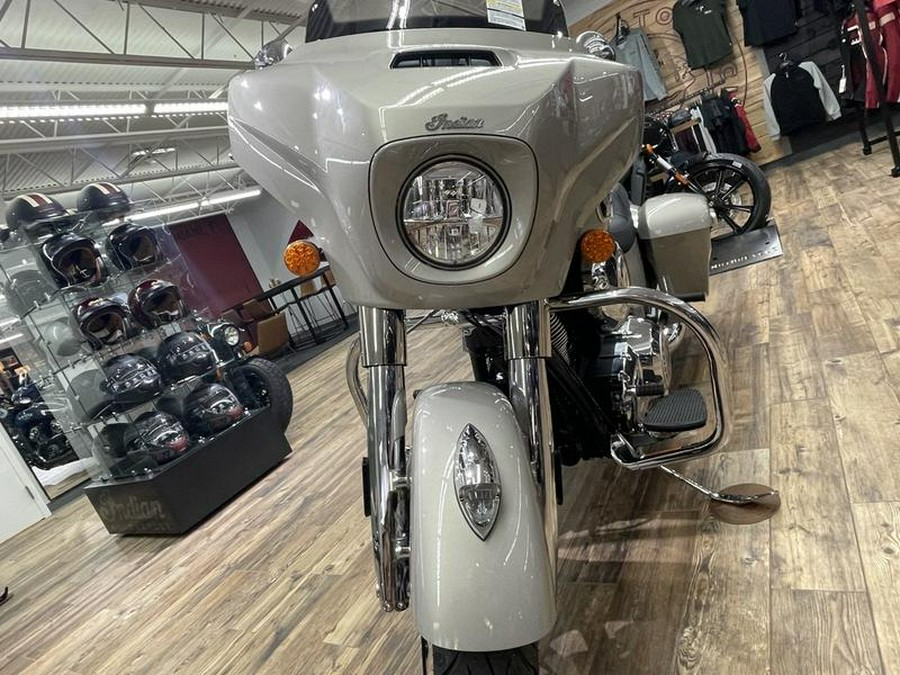 2022 Indian Motorcycle® Chieftain® Limited Silver Quartz Metallic