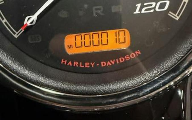 2024 Harley-Davidson® FLRT - Freewheeler®