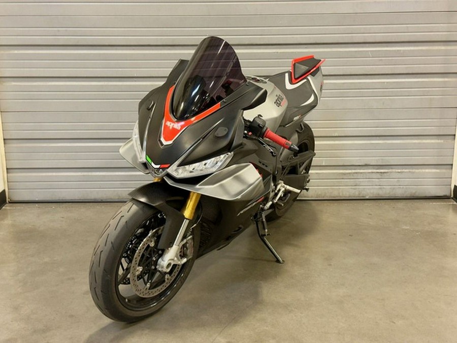 2022 Aprilia RSV4 1100