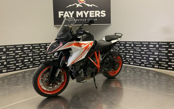 2019 KTM 1290 SUPER DUKE GT - 15544U