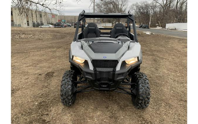 2024 Polaris Industries GENERAL 1000 SPORT