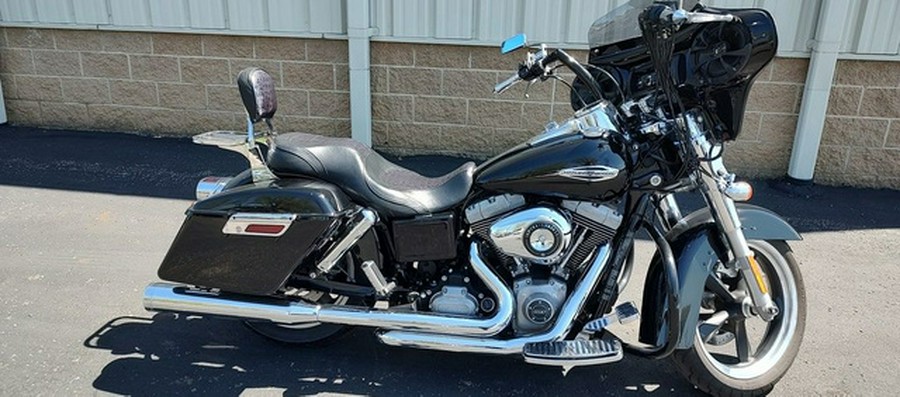 2012 Harley-Davidson Dyna Glide FLD - Dyna Switchback