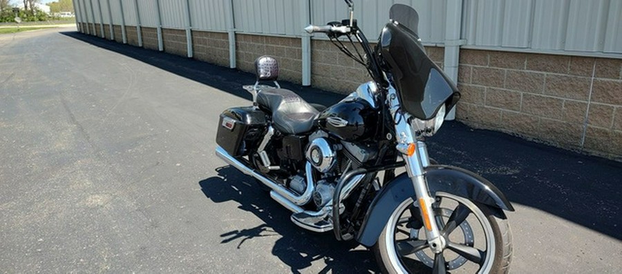 2012 Harley-Davidson Dyna Glide FLD - Dyna Switchback