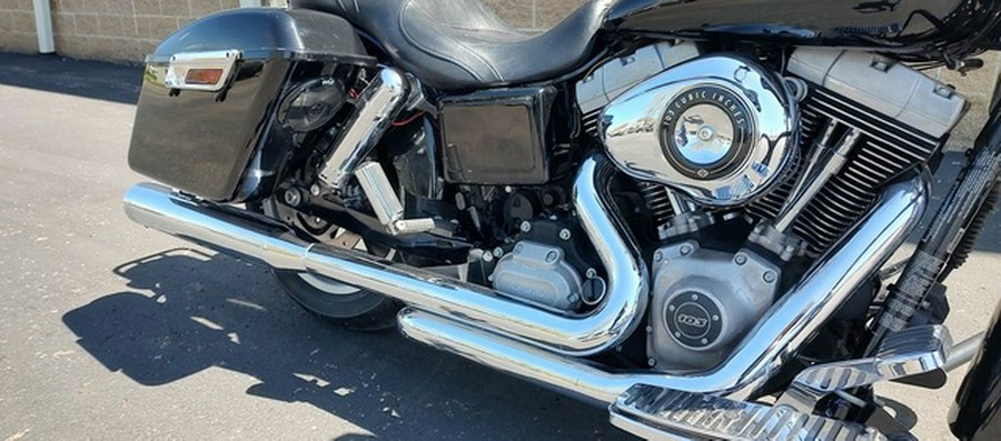 2012 Harley-Davidson Dyna Glide FLD - Dyna Switchback