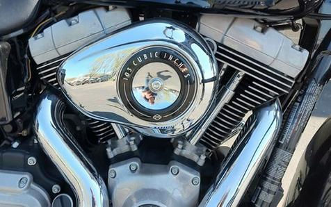 2012 Harley-Davidson Dyna Glide FLD - Dyna Switchback