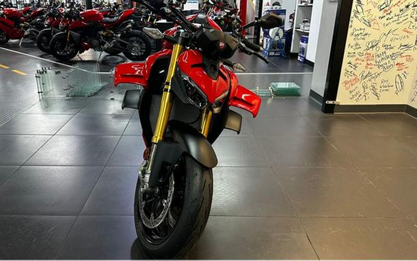 2026 Ducati Streetfighter V4 S