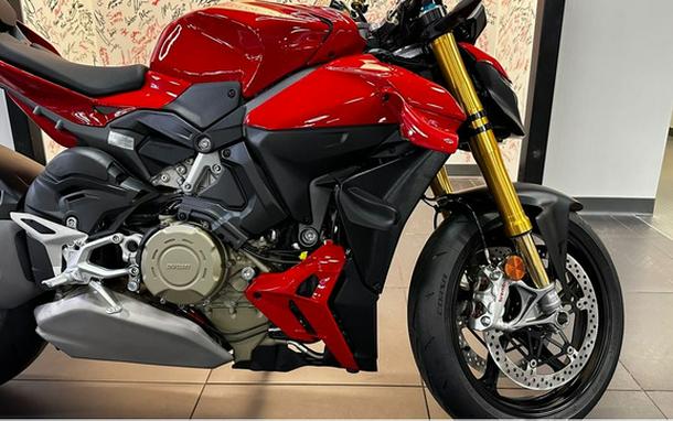 2026 Ducati Streetfighter V4 S