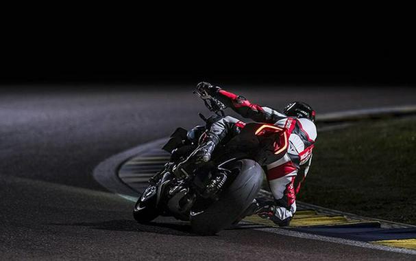 2026 Ducati Streetfighter V4 S