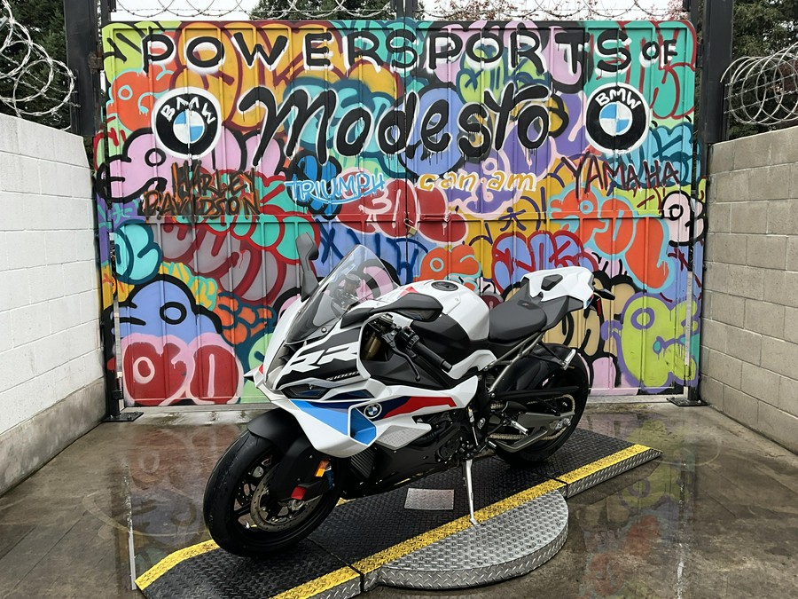 2026 BMW S 1000 RR