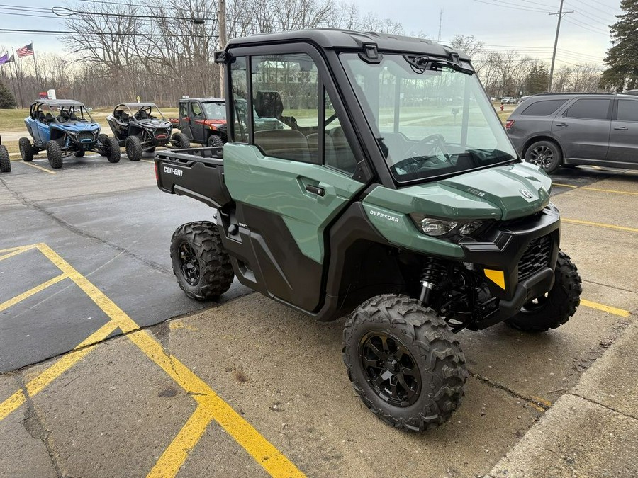 2026 Can-Am® Defender DPS CAB HD9 Compass Green